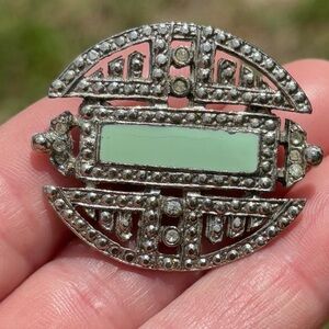 Unique Vintage Art Deco Marcasite Brooch!